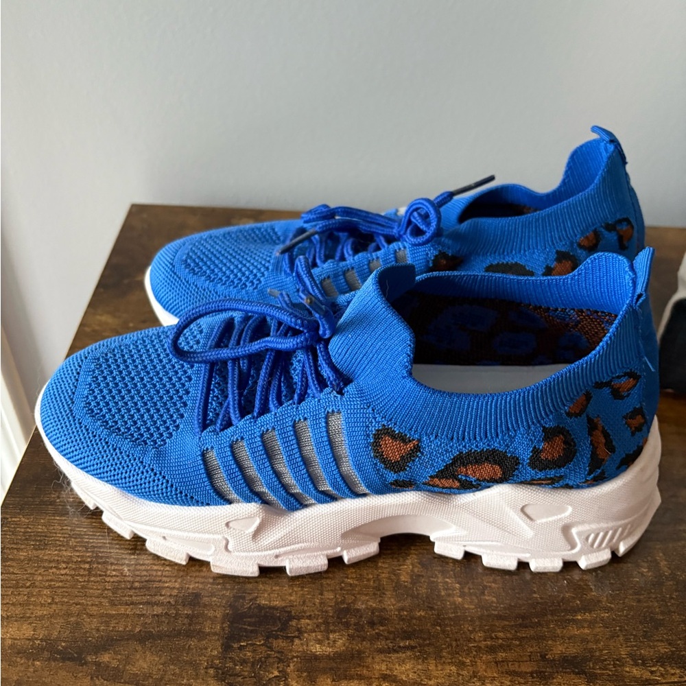 Vibrant Blue Sneakers with Leopard Accents
